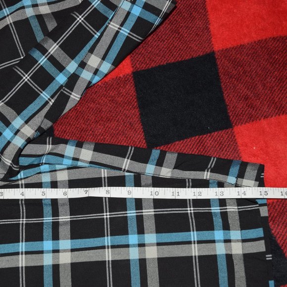 Blue plaid short - Picture 6 of 7